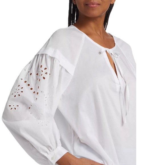 Rails Dari 100% Cotton Blouse with Eyelet Sleeve Detail. Size L - Picture 5 of 14